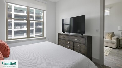 3030 Summer St, Unit 310 in Houston, TX - Building Photo - Building Photo