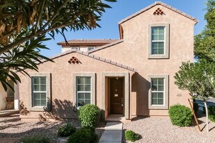 4251 E Milky Way in Gilbert, AZ - Building Photo