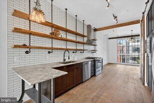 774 Girard St NW in Washington, DC - Building Photo