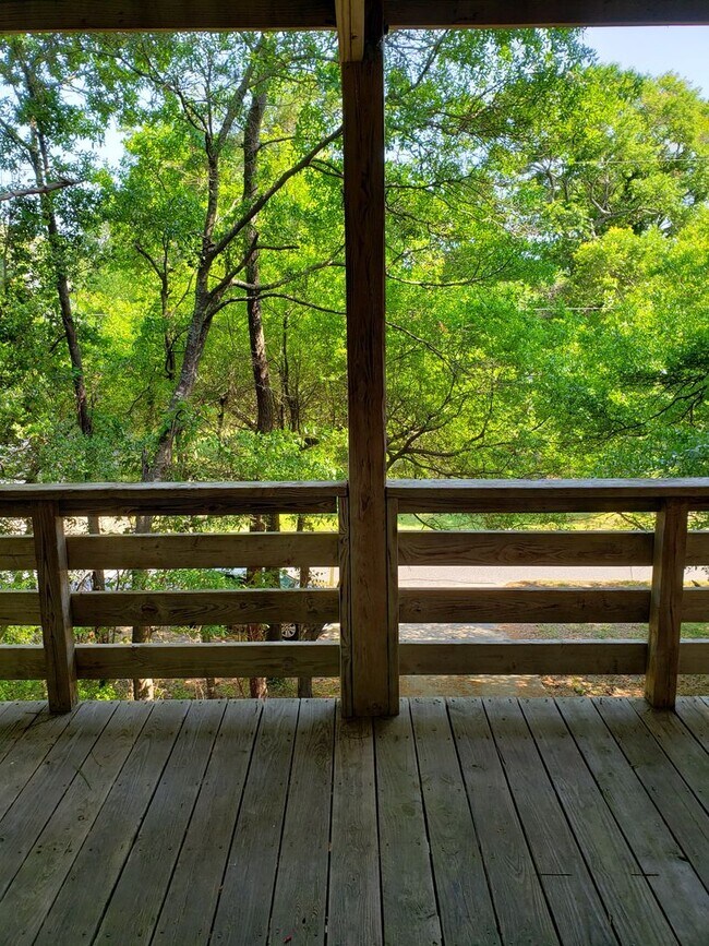 108 Harbour Rd-Unit -1 in Kill Devil Hills, NC - Building Photo - Building Photo