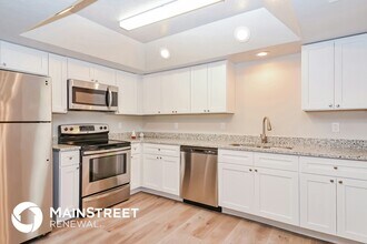 4786 Sloan Ave in Sarasota, FL - Building Photo - Building Photo