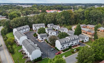 1022 Fir Pl in Greensboro, NC - Building Photo