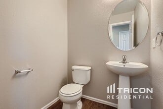 24153 E 2nd Dr in Aurora, CO - Building Photo - Building Photo