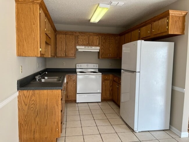 1012-12 Rockcreek Dr in Rome, GA - Building Photo - Building Photo