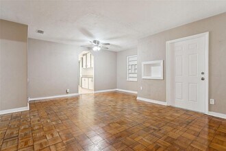 1308 E Sligh Ave in Tampa, FL - Building Photo - Building Photo