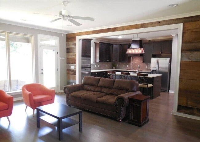 5211 Park Side Cir in Birmingham, AL - Building Photo - Building Photo