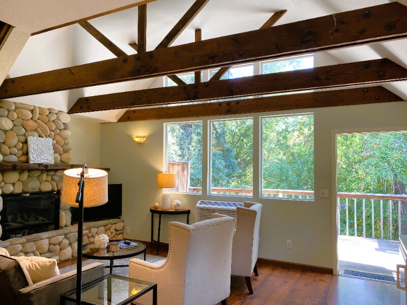 1042 Easum Dr in Napa, CA - Building Photo