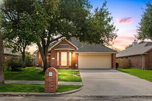 3538 Lakeaires Ln in Katy, TX - Building Photo