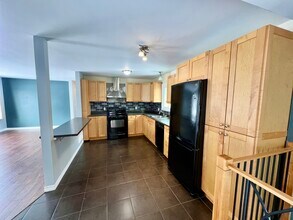 19 Oriole Pkwy in Chatham, ON - Building Photo - Building Photo