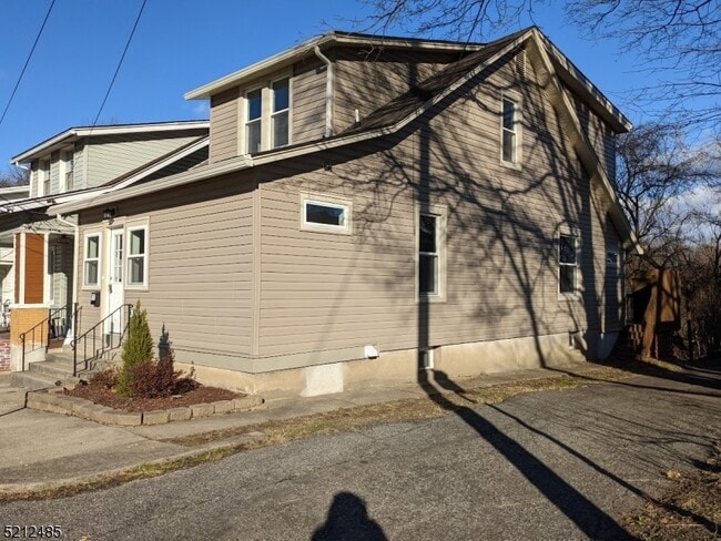 11 Joseph St in Phillipsburg, NJ - Building Photo - Building Photo