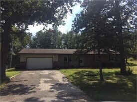 171 Bosa Dr in St. Robert, MO - Building Photo