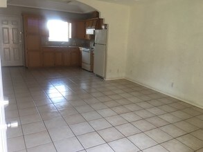 2023 Agua Fina Ave, Unit 4 in Edinburg, TX - Building Photo - Building Photo