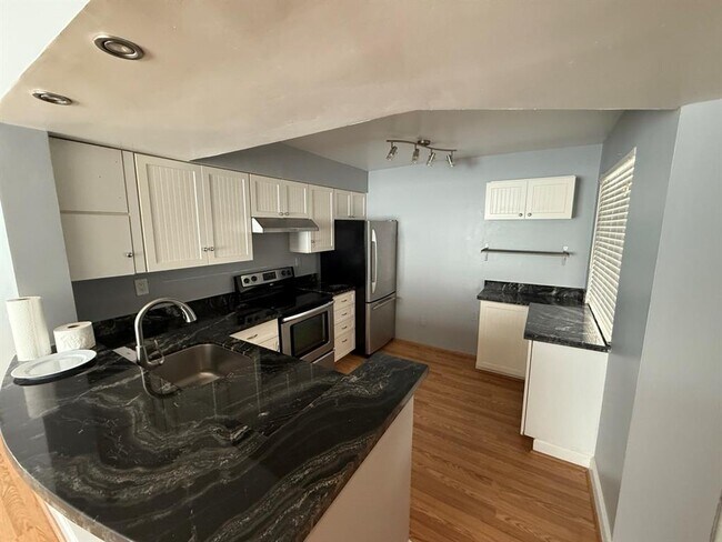 732 NW 91st Ter, Unit 732 in Plantation, FL - Building Photo - Building Photo