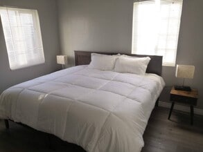 1530 W 28th St in Los Angeles, CA - Building Photo - Building Photo