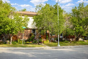 6304 Bowwood Dr NW in Calgary, AB - Building Photo