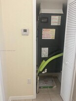 11723 SW 137th Path in Miami, FL - Building Photo