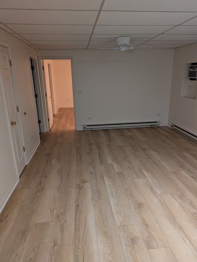 24636 W Sodman Ct, Unit 1 bedroom apartment in Antioch, IL - Building Photo - Building Photo