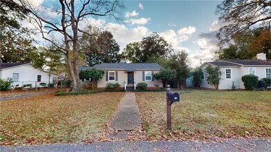 1-11 Princess Anne Rd in Mobile, AL - Building Photo - Building Photo