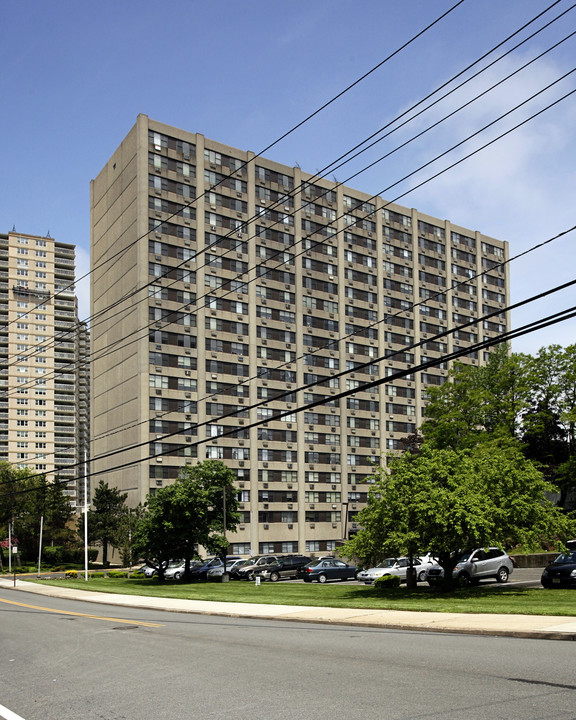 Mediterranean House in Fort Lee, NJ - Building Photo