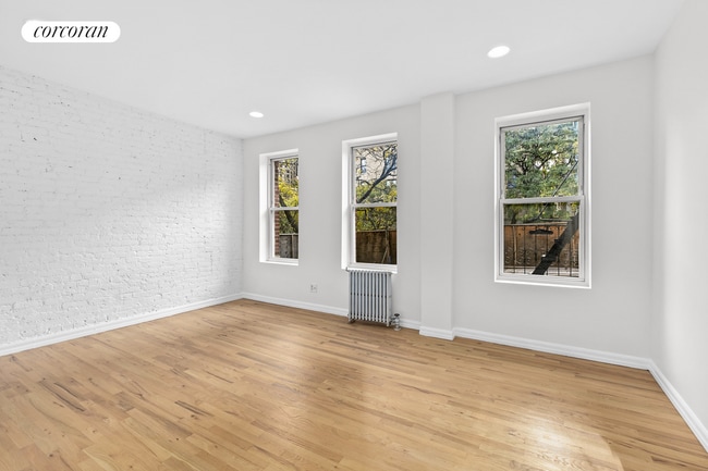 property at 53 W 106th St