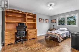 30 Owen Pl in Hamilton, ON - Building Photo - Building Photo