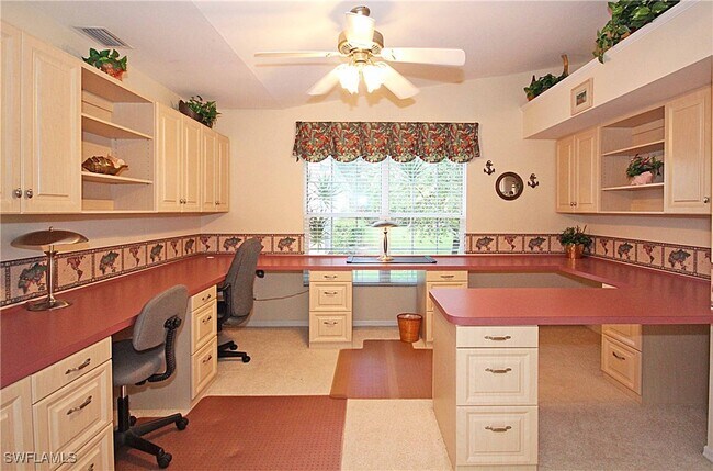 property at 322 Melrose Pl