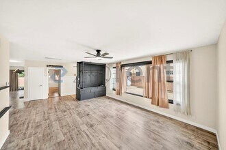 6150 Coke Ave in Long Beach, CA - Building Photo - Building Photo