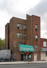 213 Bloomfield Ave in Newark, NJ - Building Photo - Building Photo