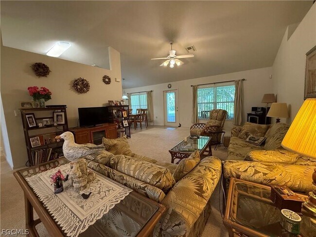 235 David Ave in Lehigh Acres, FL - Building Photo - Building Photo