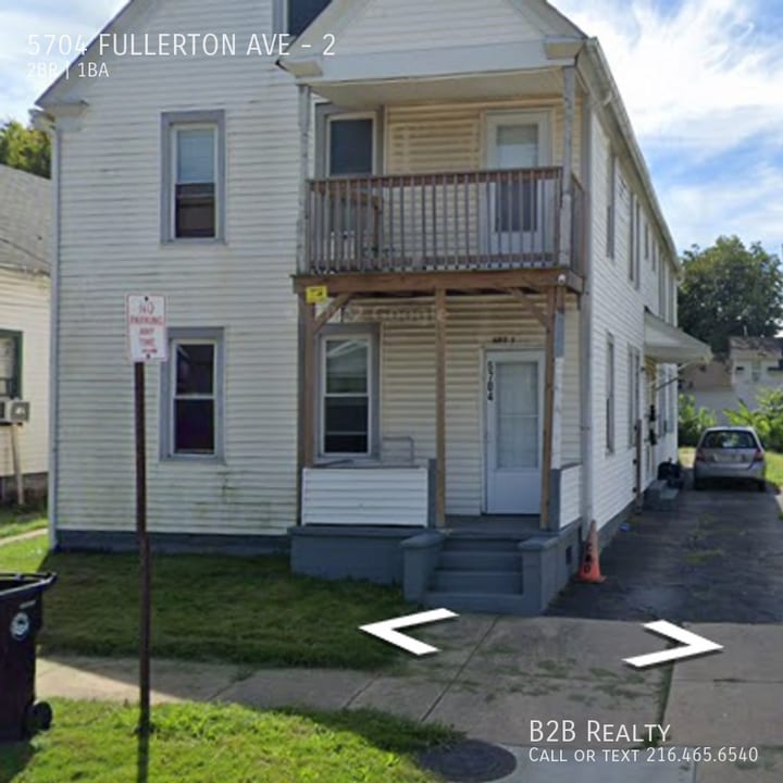 5704 Fullerton Ave in Cleveland, OH - Building Photo