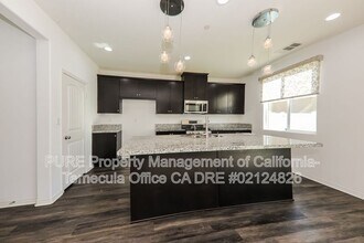 27309 Barre Dr in Menifee, CA - Building Photo - Building Photo