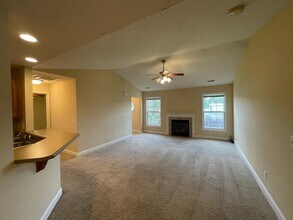 516 N James in Tolono, IL - Building Photo - Building Photo