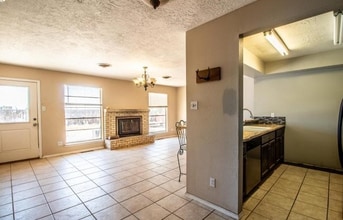 1609 E 31st St in Farmington, NM - Building Photo - Building Photo