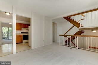 9830 Sweet Mint Dr in Vienna, VA - Building Photo - Building Photo