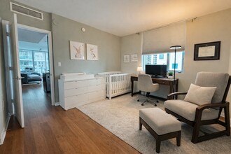 55 SE 6th St, Unit 3107 in Miami, FL - Building Photo - Building Photo