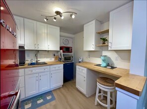 35 Main St in Ogunquit, ME - Building Photo - Building Photo