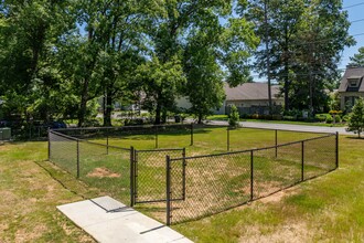 Cannondale Court in Chattanooga, TN - Building Photo - Building Photo