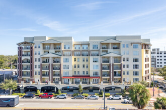 The Wellesley in Orlando, FL - Foto de edificio - Building Photo