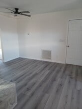 8396 E Stevens Dr, Unit A in Prescott Valley, AZ - Foto de edificio - Building Photo