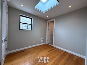 315 Lincoln Pl in Brooklyn, NY - Building Photo - Building Photo