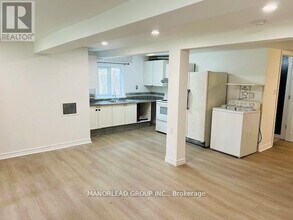 838 Trivetts Rd in Georgina, ON - Building Photo - Building Photo