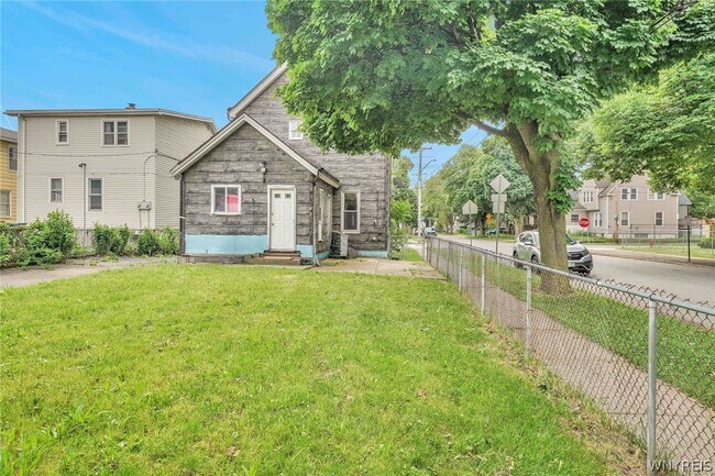 214 Ludington St in Buffalo, NY - Building Photo - Building Photo