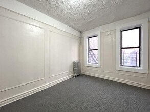 2507 Cruger Ave in Bronx, NY - Building Photo - Building Photo