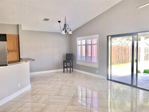 2070 NW 37th Ave in Coconut Creek, FL - Building Photo - Building Photo