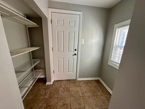 1501 W Highland Ave in Chicago, IL - Building Photo - Building Photo