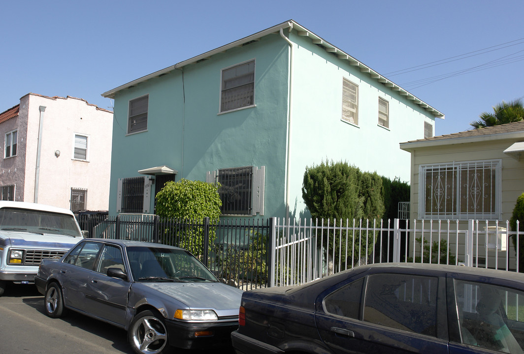 5352 Monroe St in Los Angeles, CA - Building Photo