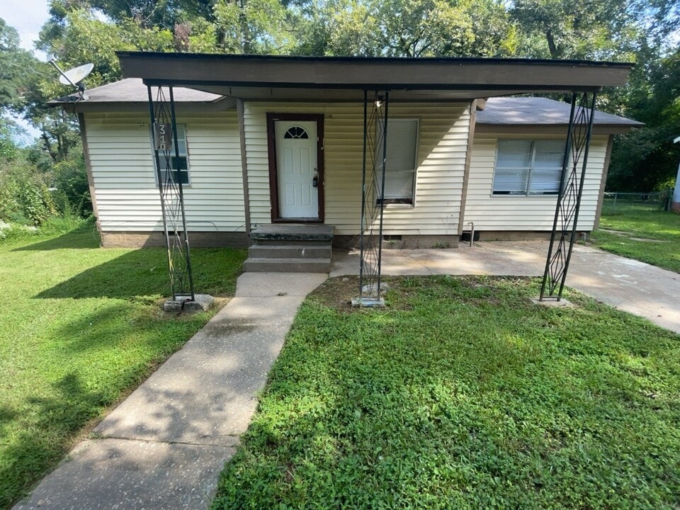 310 Creston Ave in Jackson, MS - Building Photo