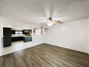 9228 Oleander Ave in Fontana, CA - Building Photo - Building Photo