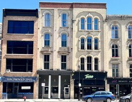 522 N Water St in Milwaukee, WI - Building Photo