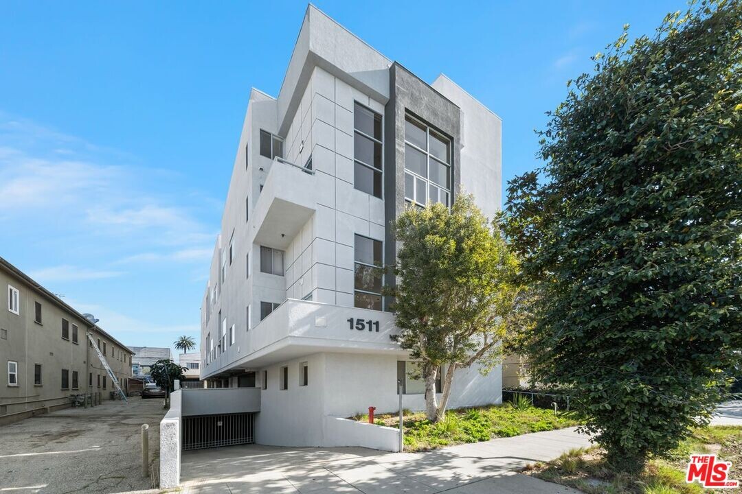 1511 16th St in Santa Monica, CA - Building Photo